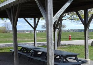 picnic area at Great Island Common